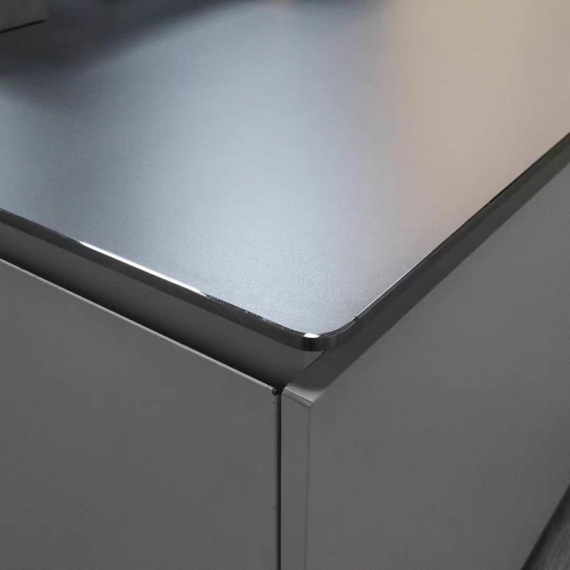 Stainless steel countertop Real shot 1