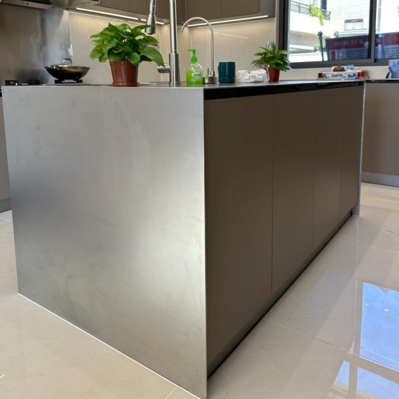 Stainless steel countertop Real shot 10